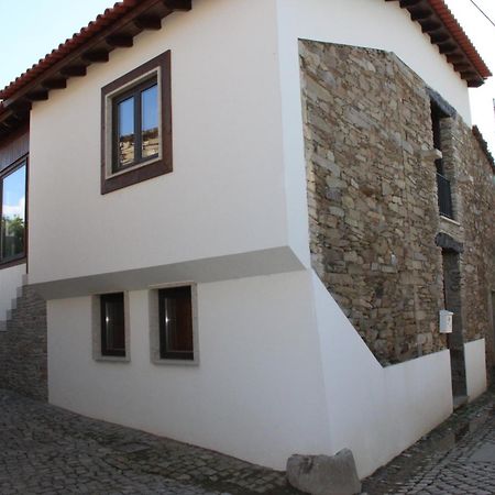 הוילה מירנדלה Casa Do Ferrador מראה חיצוני תמונה