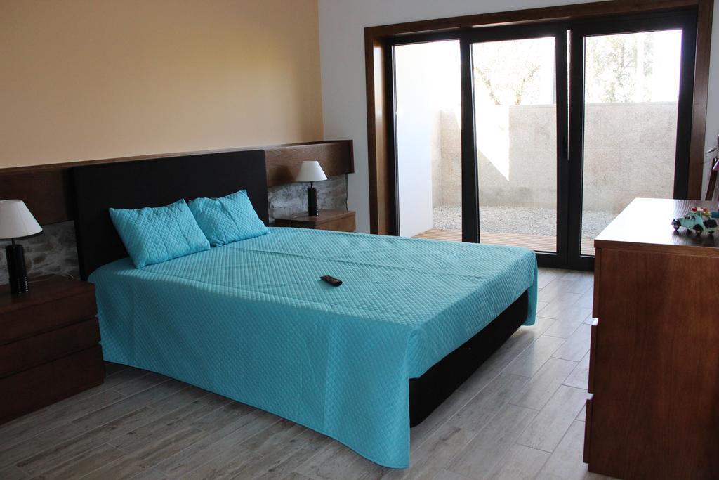 הוילה מירנדלה Casa Do Ferrador מראה חיצוני תמונה