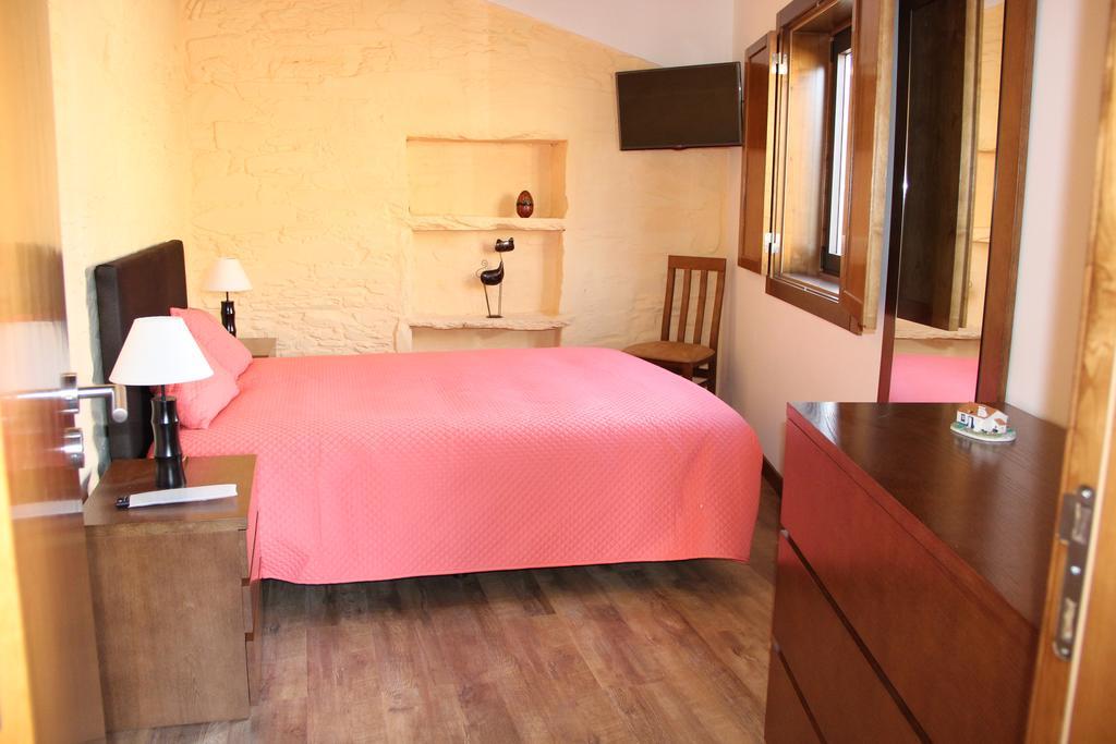 הוילה מירנדלה Casa Do Ferrador מראה חיצוני תמונה