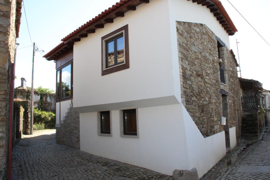 הוילה מירנדלה Casa Do Ferrador מראה חיצוני תמונה