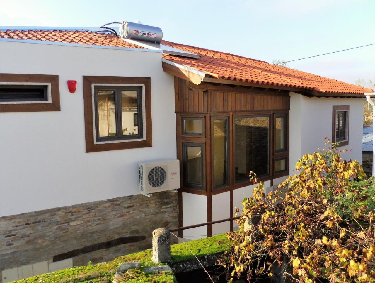 הוילה מירנדלה Casa Do Ferrador מראה חיצוני תמונה